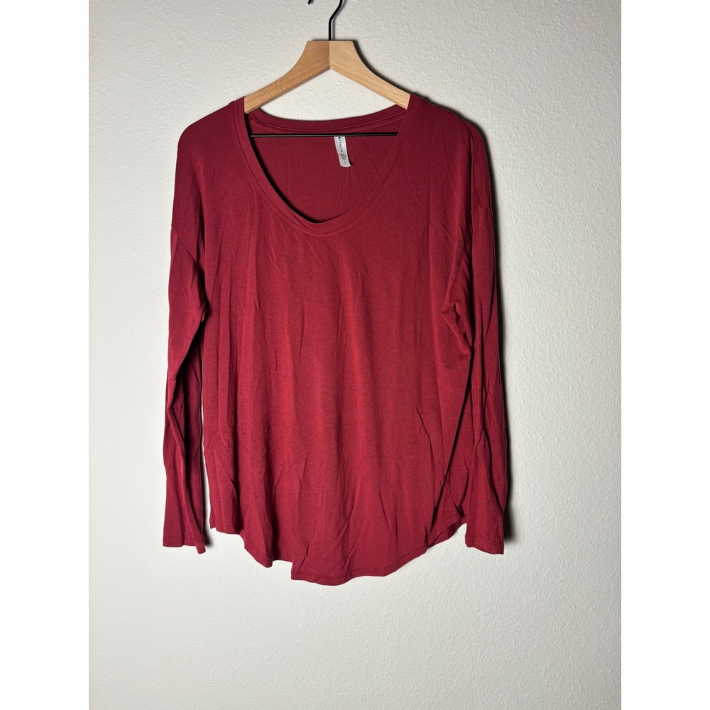 Athleta Cloudlight Long Sleeve Tee V-Neck Berry Red Top 982000 Large
